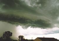Obrázek 5.29: Cumulonimbus arcus praecipitatio